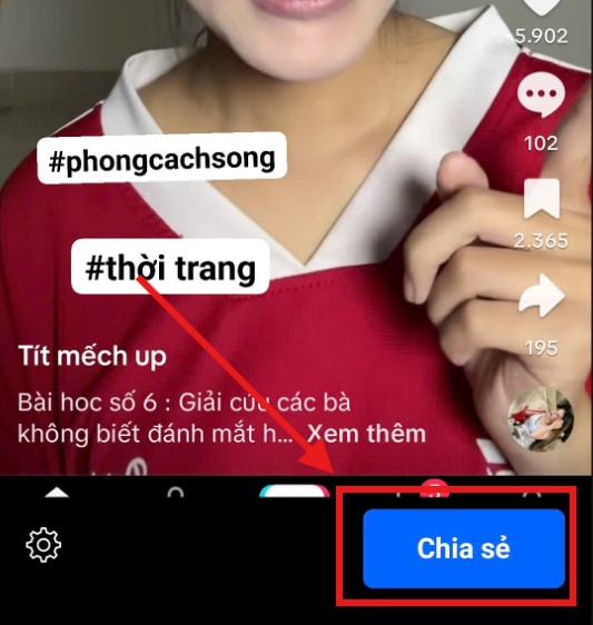 đăng story facebook